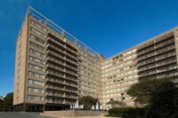 CBRE brokers sale of Crystal City landmark
