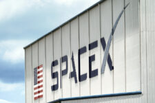 SpaceX, EchoStar strike $17B spectrum deal for Starlink