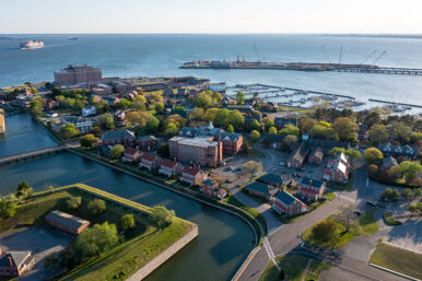 Aerial view of Fort Monroe, Old Point Comfort Marina and the Hampton Roads Bridge Tunnel. - AdobeStock