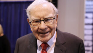 Buffett to issue letter to children and shareholders, hand off annual letter to Abel, WSJ says