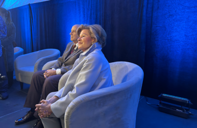 Former Advance Auto Parts CEO Nicholas Taubman (L) and his wife, Jenny, have given $42.5 million toward the Carilion Taubman Cancer Center. Photo by Beth JoJack/Virginia Business