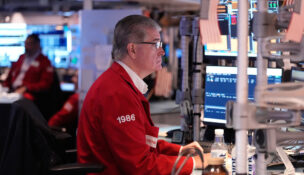 US stocks drop as Nvidia and AI superstars keep weakening