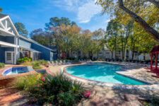 Harbor Group International buys Virginia Beach apartments for $86M