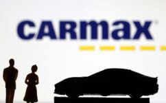 CarMax logo is seen in this illustration taken June 27, 2022. REUTERS/Dado Ruvic/Illustration