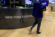 Traders work on the floor at the New York Stock Exchange (NYSE) in New York City, U.S., September 4, 2024. REUTERS/Brendan McDermid