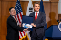 In December 2025, Gov. Glenn Youngkin and LS Cable & System CEO Bon-kyu Koo announced LS Cable’s plans for a second major manufacturing campus in Chesapeake. Photo courtesy Hampton Roads Alliance