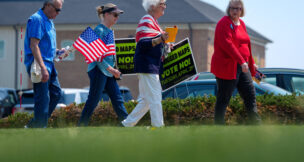 Supporters depart a campaign rally against Virginia Democrats' proposed state redistricting constitutional amendment ahead of the referendum special election on April 21, in Bridgewater, Virginia, April 11, 2026. REUTERS/Ken Cedeno/File Photo