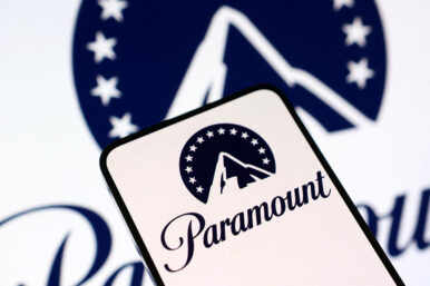 Paramount logo is seen in this illustration taken December 8, 2025. REUTERS/Dado Ruvic/Illustration