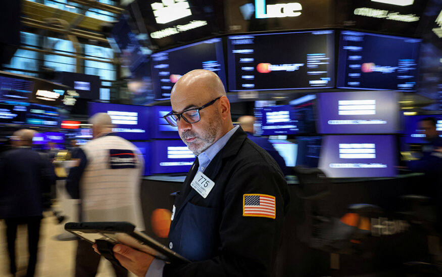 Traders work on the floor at the New York Stock Exchange (NYSE) in New York City, U.S., May 7, 2026. REUTERS/Brendan McDermid
