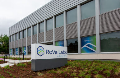 Roanoke and state leaders celebrated the opening of RoVA Labs Wednesday. Photo courtesy Carilion Clinic