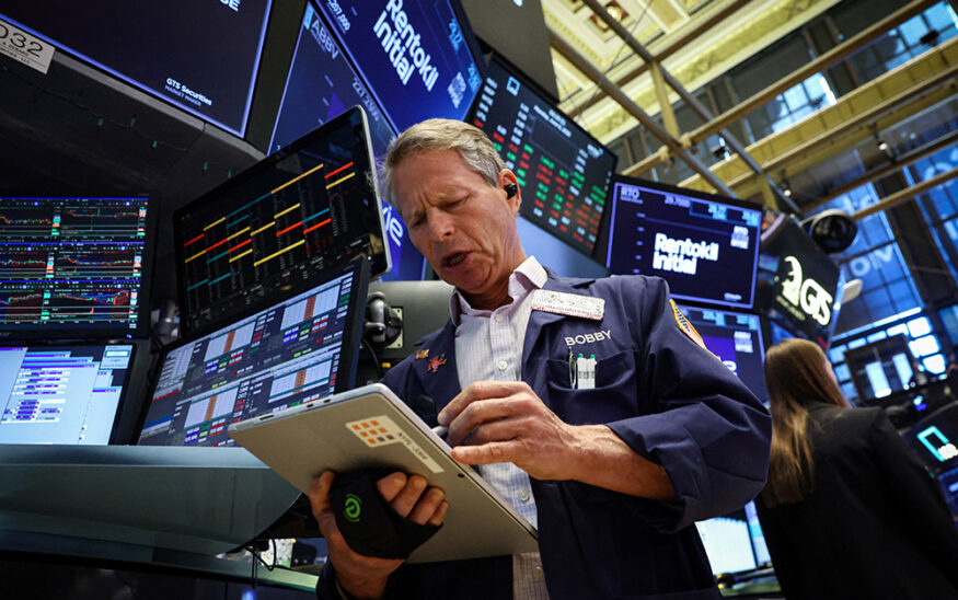 Traders work on the floor at the New York Stock Exchange (NYSE) in New York City, U.S., June 8, 2026. REUTERS/Brendan McDermid