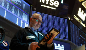 A trader works on the floor at the New York Stock Exchange (NYSE) in New York City, U.S., May 26, 2026. REUTERS/Brendan McDermid