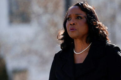 Federal Reserve Governor Lisa Cook walks outside the U.S. Supreme Court, as Supreme Court justices consider U.S. President Donald Trump's effort to fire her, in Washington, D.C., U.S., January 21, 2026. REUTERS/Nathan Howard/File Photo