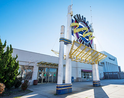 Norfolk city government acquired the unsuccessful Military Circle mall in 2020 and is seeking bids to redevelop it into a walkable, live-work-play community. Photo by Mark Rhodes